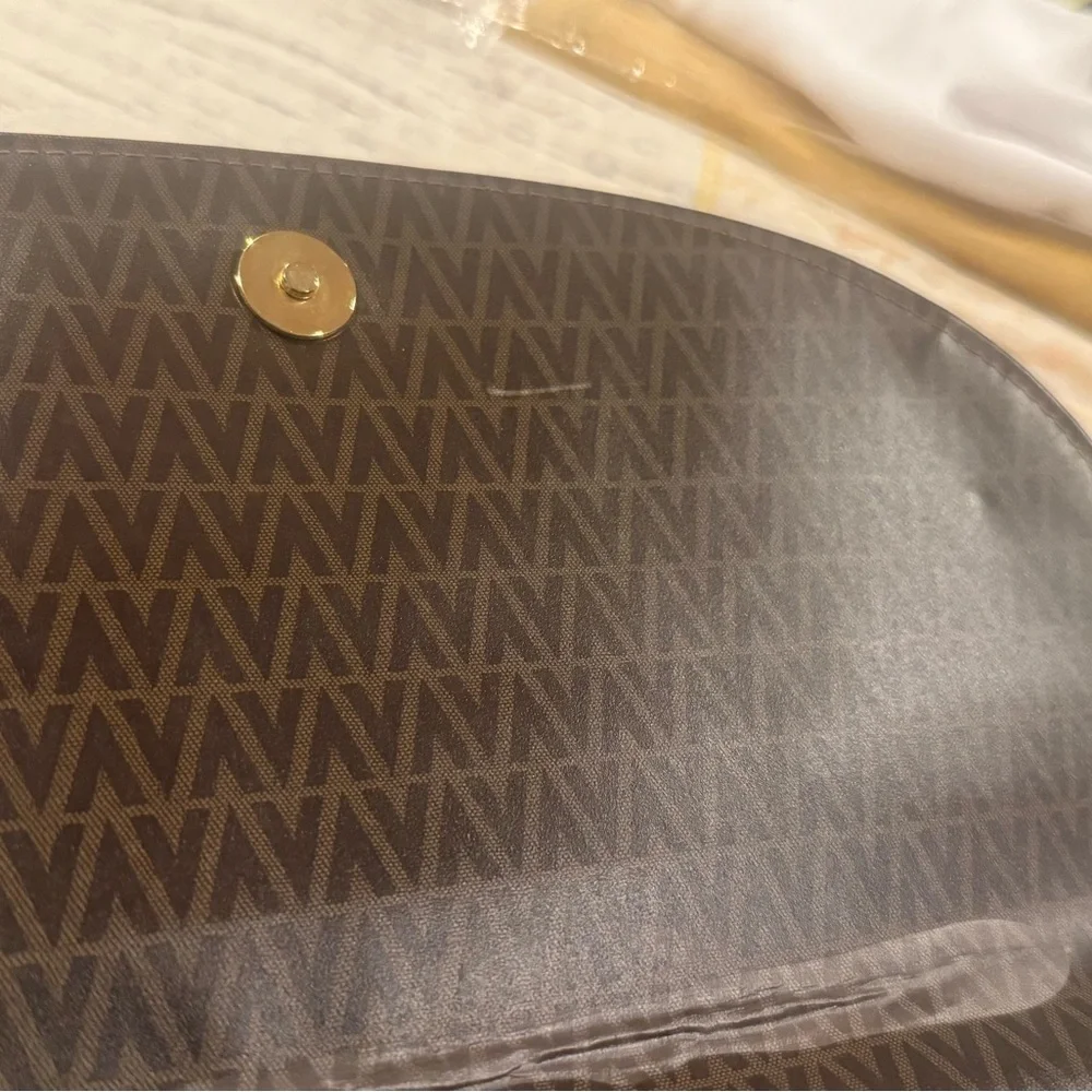 Mario Valentino vintage Brown Clutch/Portfolio/Wallet - Picture 3 of 6